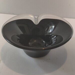 Swedish Art Glass by Mats Jonasson, Black Amethyst Heart with White Frosted Lip